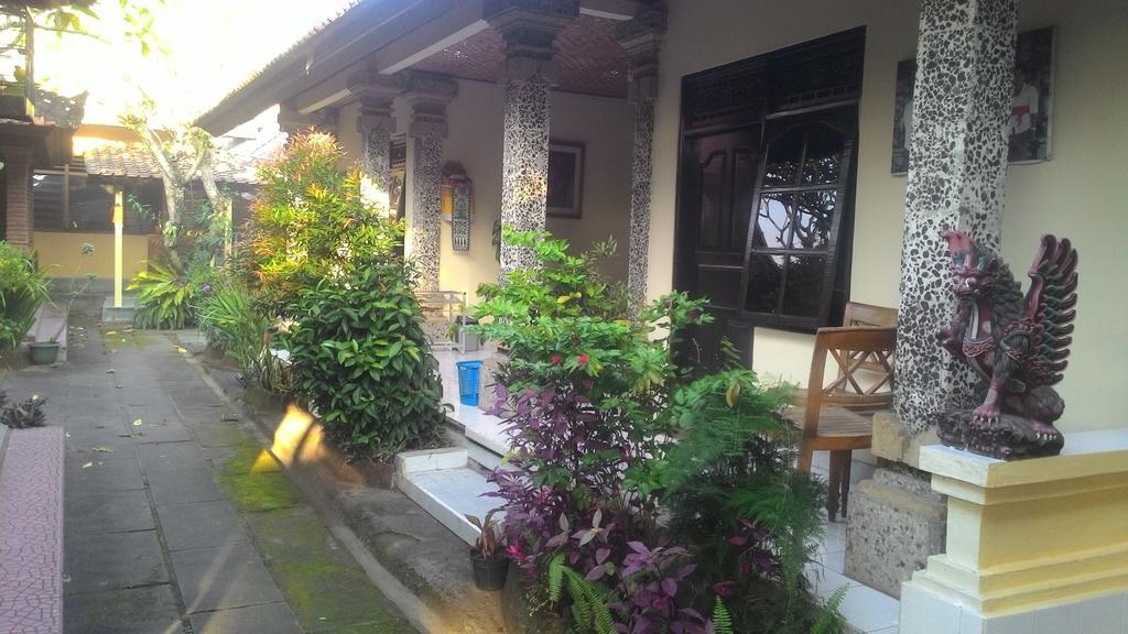 Liang House And Hostel Ubud Dış mekan fotoğraf