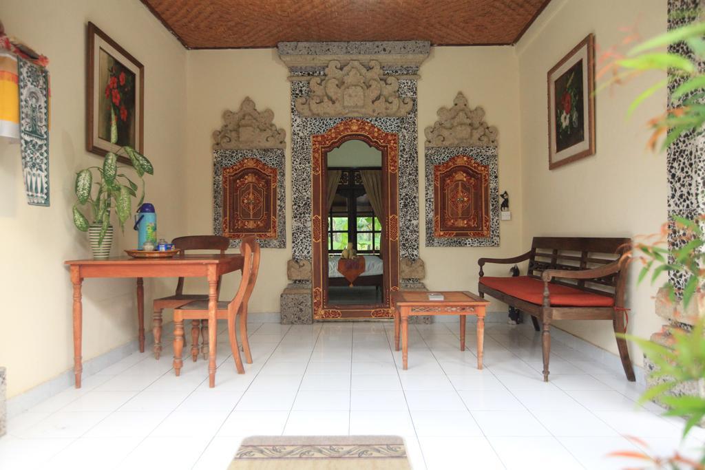 Liang House And Hostel Ubud Dış mekan fotoğraf